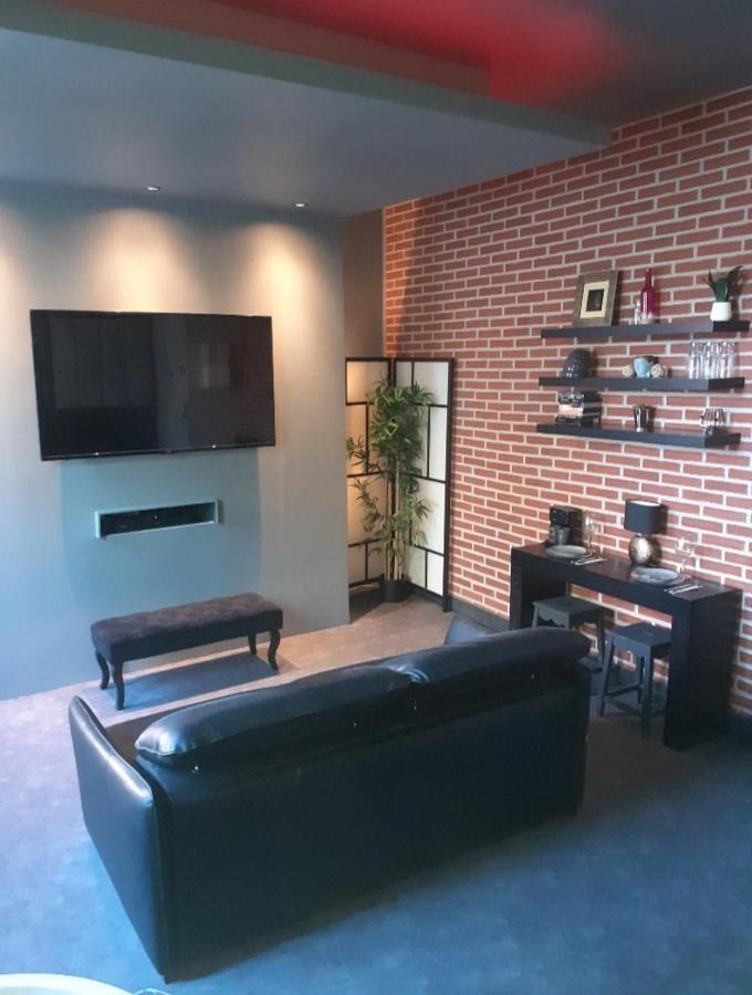 Ancy-le-Franc Le Studio Loft מראה חיצוני תמונה